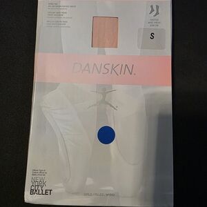Danskin Girls Pink and White Ballet Tights Packaging